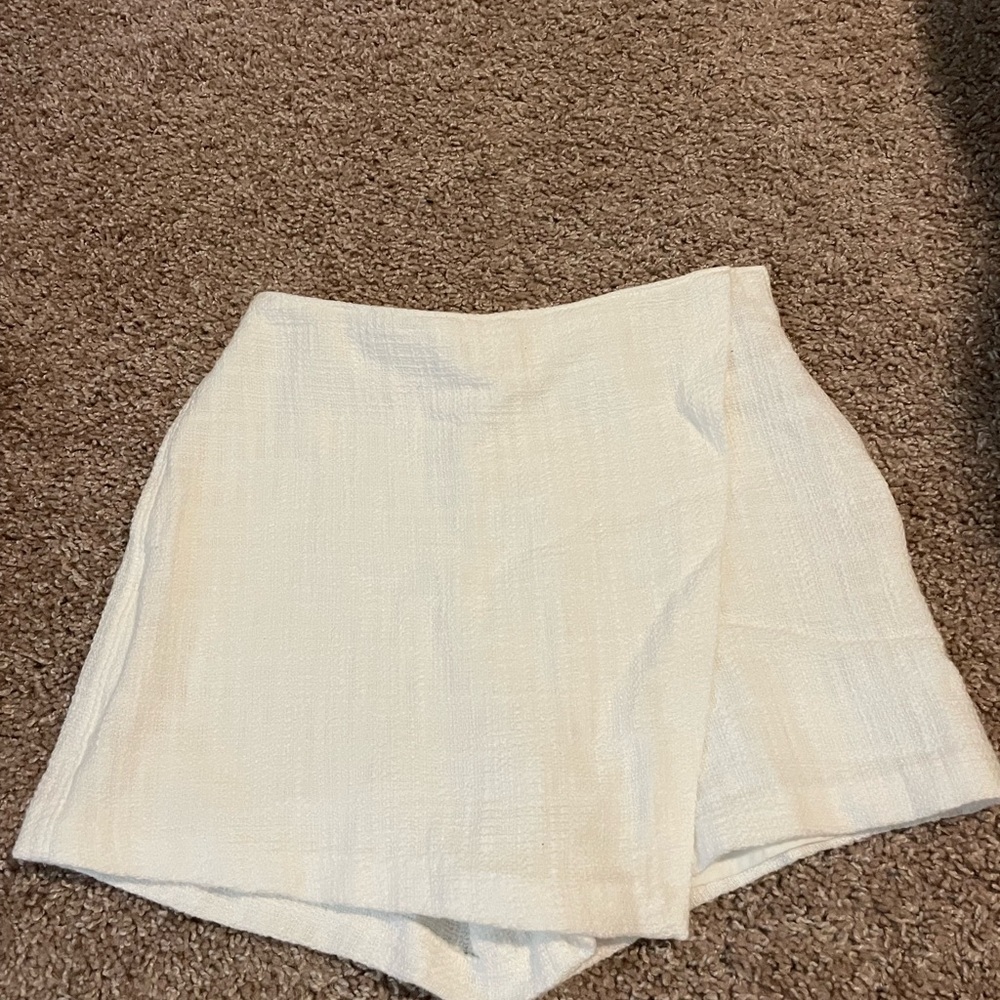 Abercrombie tweed skort